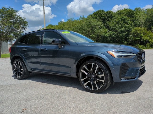 2024 Volvo XC60 Ultimate Dark Theme