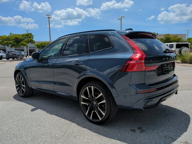 2024 Volvo XC60 Ultimate Dark Theme