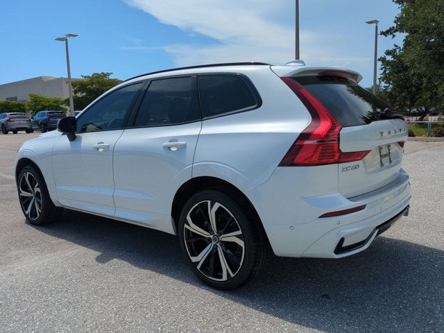 2024 Volvo XC60 Ultimate Dark Theme