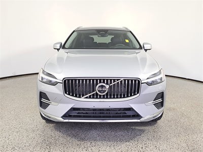 2023 Volvo XC60 B5 Plus Bright Theme
