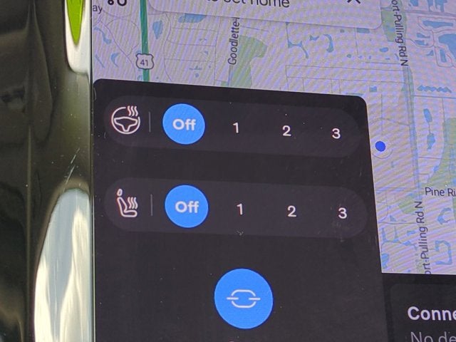 2023 Volvo XC60 Plus Dark Theme