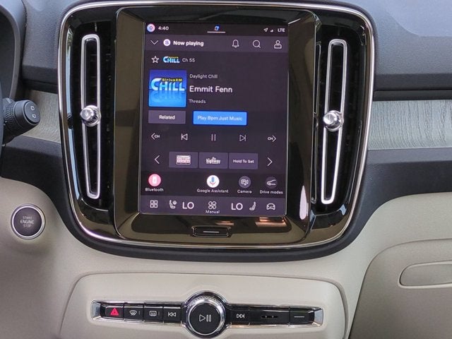 2026 Volvo XC40 Plus