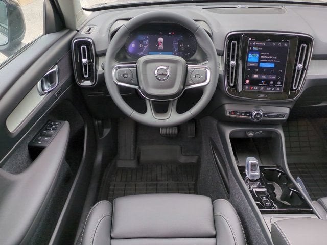 2026 Volvo XC40 Plus