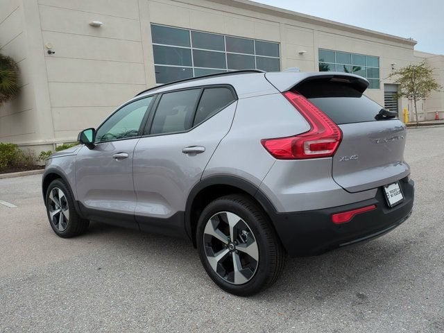 2026 Volvo XC40 Plus