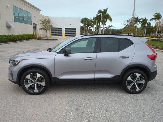 2026 Volvo XC40 Plus
