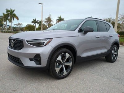 2026 Volvo XC40 Plus