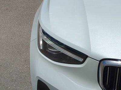 2023 Volvo XC40 Ultimate Bright Theme