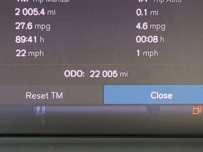 2023 Volvo XC40 Ultimate Bright Theme