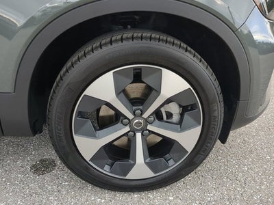 2026 Volvo XC40 Core