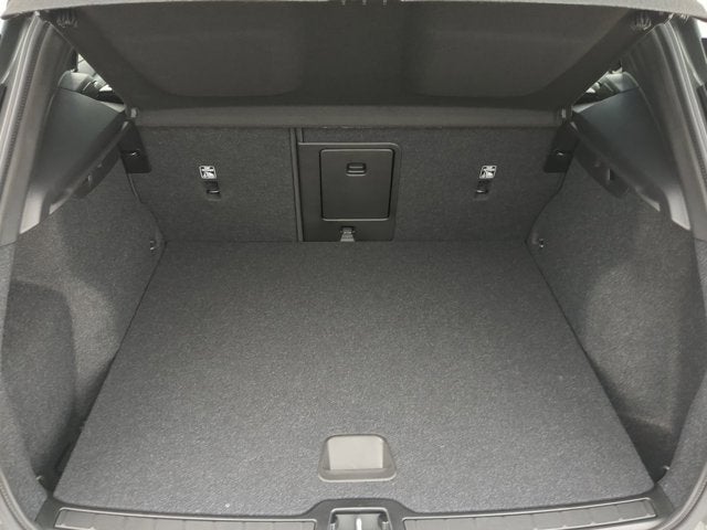 2026 Volvo XC40 Core