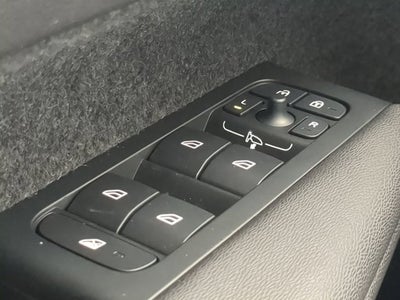 2026 Volvo XC40 Core