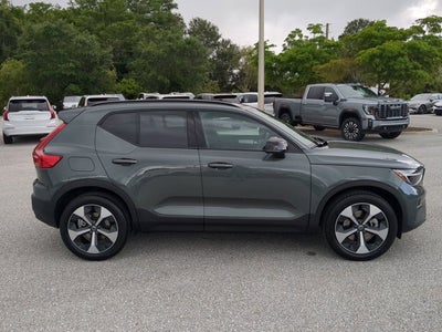 2026 Volvo XC40 Core