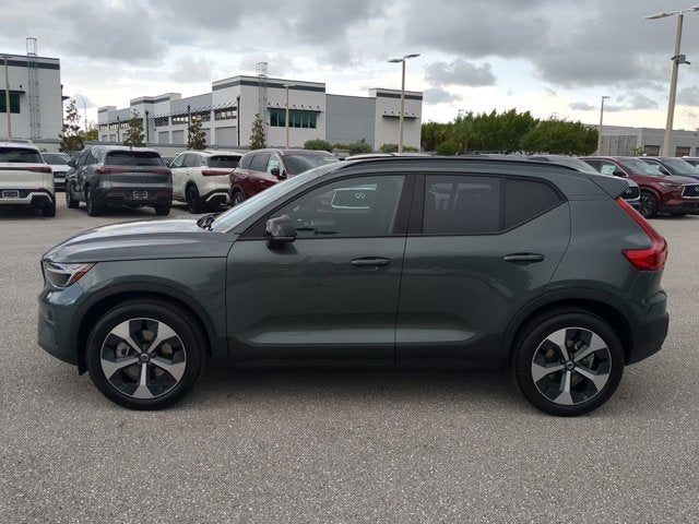 2026 Volvo XC40 Core