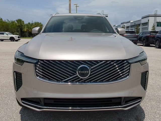 2026 Volvo XC90 Core