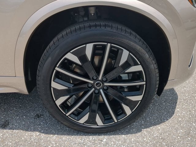 2026 Volvo XC90 Core