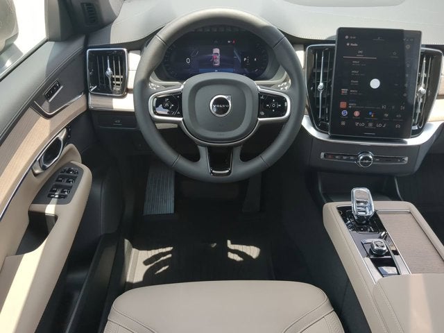2026 Volvo XC90 Core