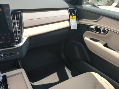 2026 Volvo XC90 Core