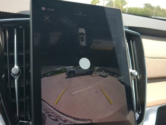 2026 Volvo XC90 Core