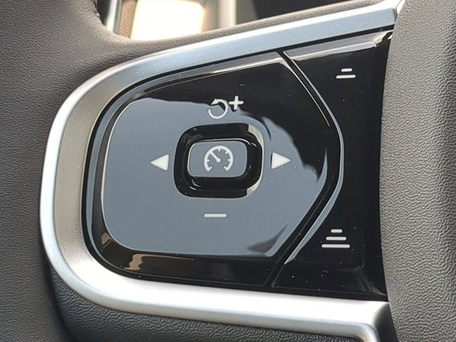 2026 Volvo XC90 Core