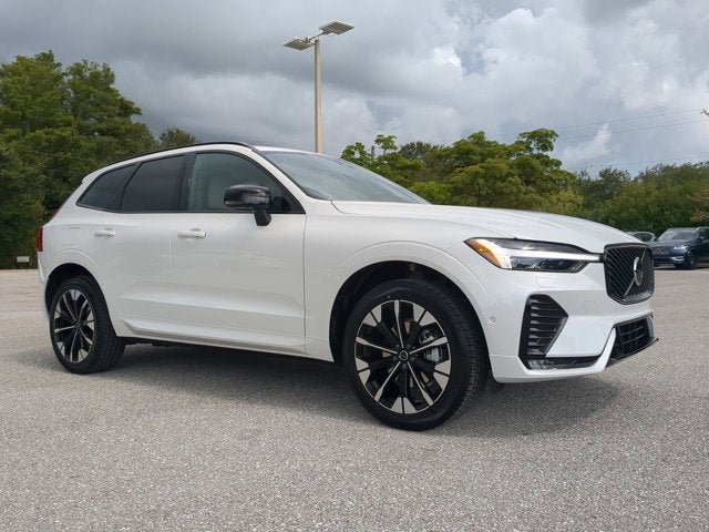 2026 Volvo XC60 Plus
