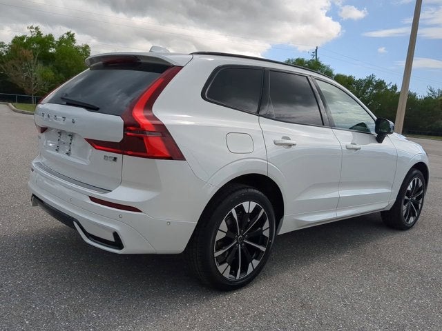 2026 Volvo XC60 Plus