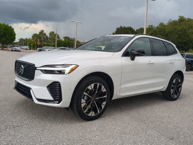 2026 Volvo XC60 Plus