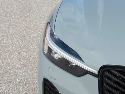 2026 Volvo XC60 Plus