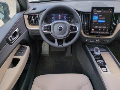 2026 Volvo XC60 Plus