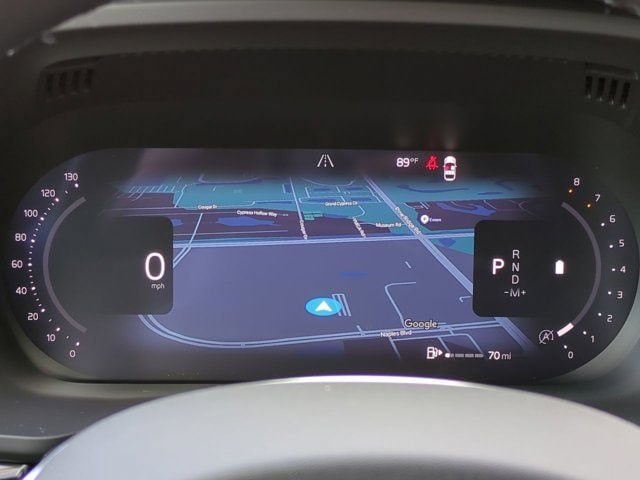 2026 Volvo XC60 Plus
