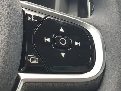 2026 Volvo XC60 Plus