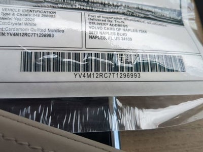 2026 Volvo XC60 Plus