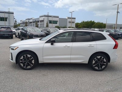 2026 Volvo XC60 Plus