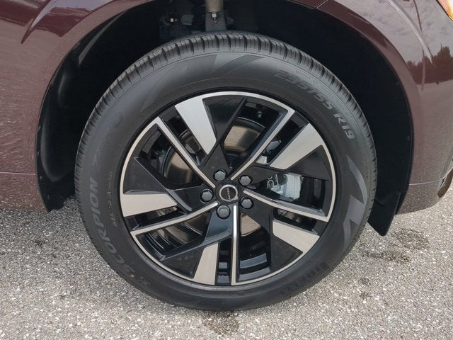 2026 Volvo XC60 Core