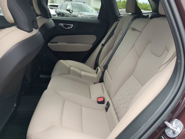 2026 Volvo XC60 Core