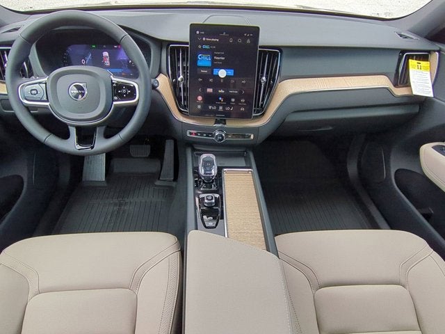 2026 Volvo XC60 Core