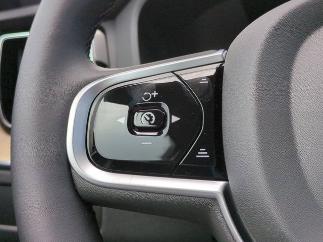 2026 Volvo XC60 Core