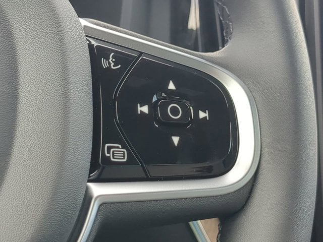 2026 Volvo XC60 Core