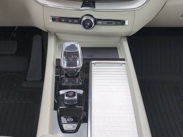 2026 Volvo XC60 Ultra