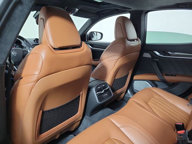 2022 Maserati Ghibli Trofeo