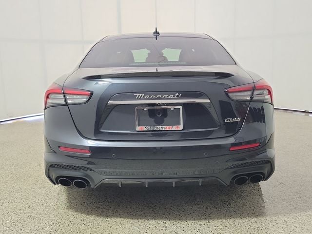 2022 Maserati Ghibli Trofeo