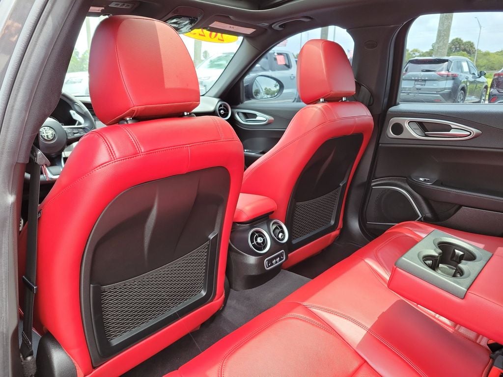 2023 Alfa Romeo Giulia Veloce