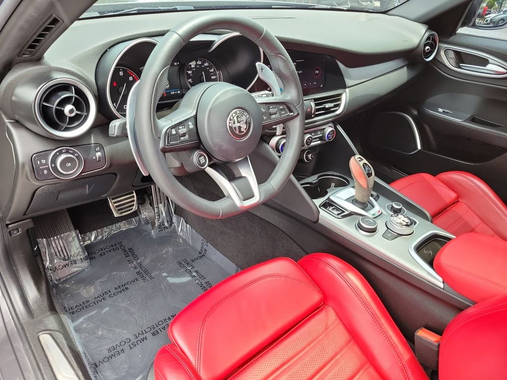 2023 Alfa Romeo Giulia Veloce