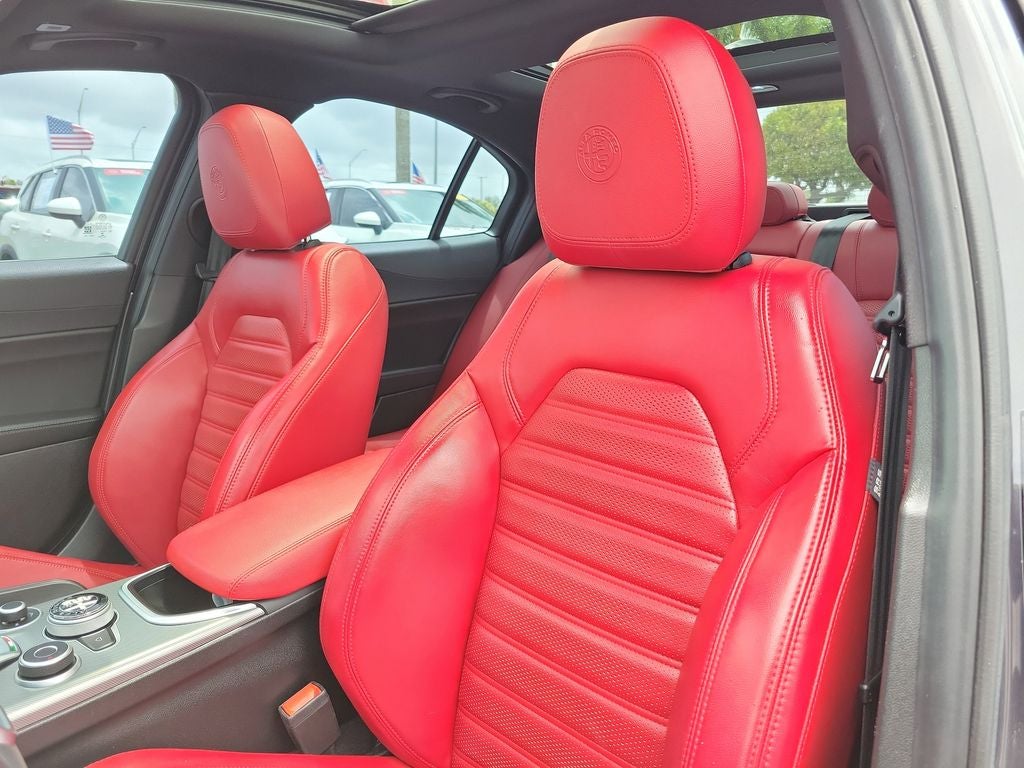 2023 Alfa Romeo Giulia Veloce