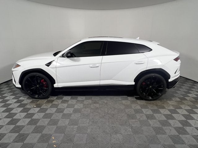 2019 Lamborghini Urus AWD