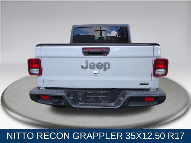 2020 Jeep Gladiator Overland