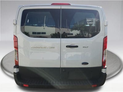 2022 Ford Transit Passenger Wagon XLT