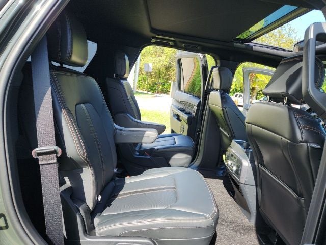 2022 Ford Expedition Platinum