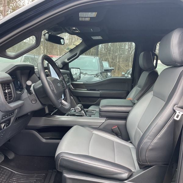 2024 Ford F-150 Lightning Lariat