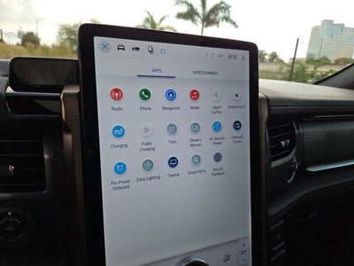 2024 Ford F-150 Lightning Lariat