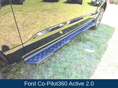 2022 Ford F-150 Lightning Lariat